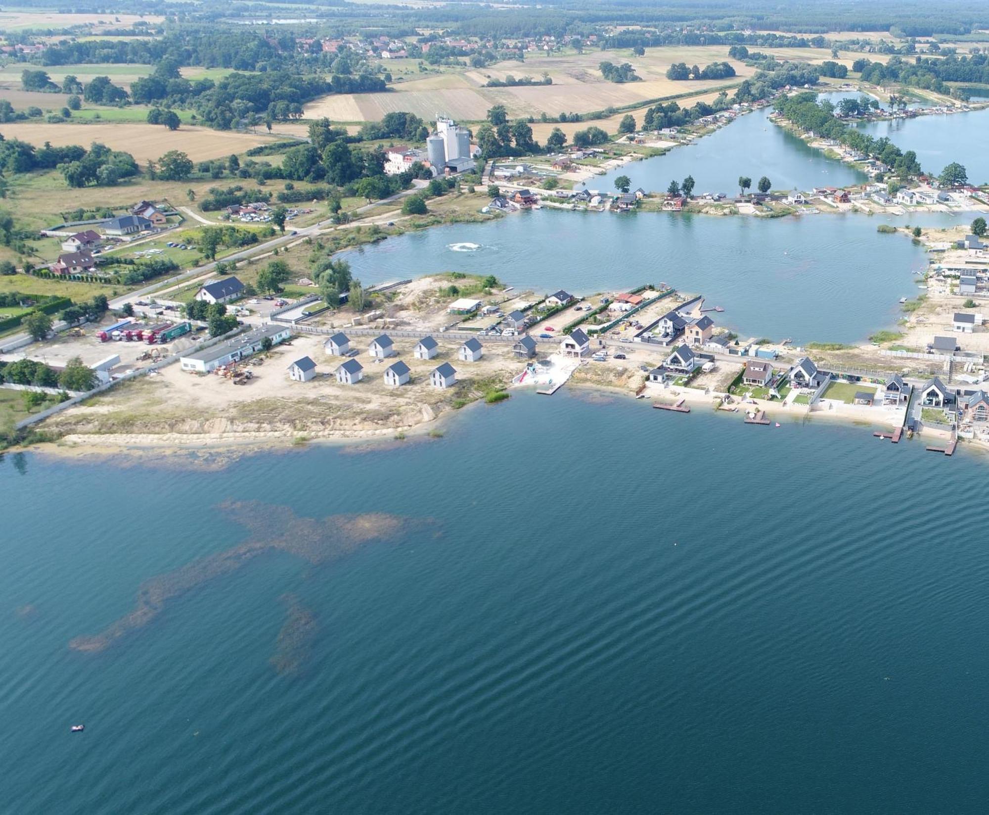 Domek Nad Jeziorem Kunice  外观 照片